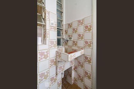 Apartamento para alugar com 95m², 2 quartos e sem vaga Apartamento para alugar com 95m², 2 quartos e sem vagaÁrea de serviço