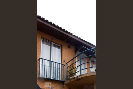 Casa de condomínio para alugar com 50m², 2 quartos e 1 vagaDetalhe - Entrada 