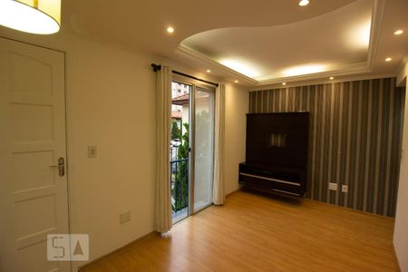Sala  de casa de condomínio para alugar com 2 quartos, 50m² em Jardim Torino, Cotia