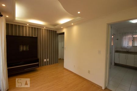 Sala  de casa de condomínio para alugar com 2 quartos, 50m² em Jardim Torino, Cotia