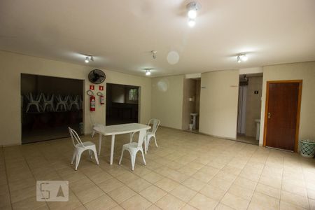 Casa de condomínio para alugar com 50m², 2 quartos e 1 vagaÁrea comum - Salão de festas