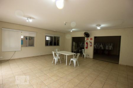 Casa de condomínio para alugar com 50m², 2 quartos e 1 vagaÁrea comum - Salão de festas