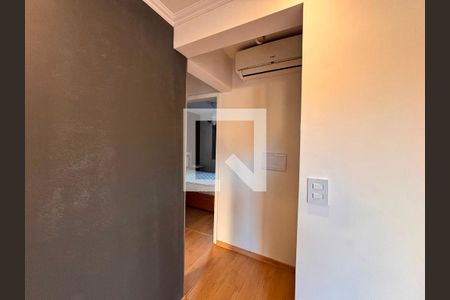 Corredor de casa de condomínio para alugar com 2 quartos, 50m² em Jardim Torino, Cotia