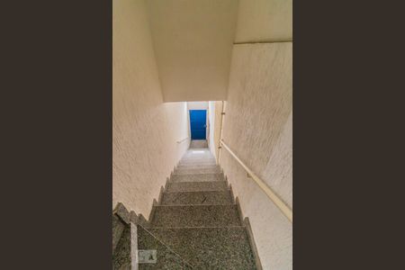 Apartamento para alugar com 50m², 1 quarto e sem vagaEscada