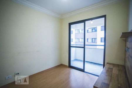 Sala de estar de apartamento à venda com 3 quartos, 68m² em Vila do Encontro, São Paulo