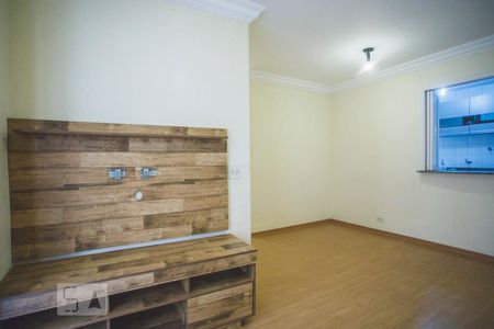 Sala de estar de apartamento à venda com 3 quartos, 68m² em Vila do Encontro, São Paulo