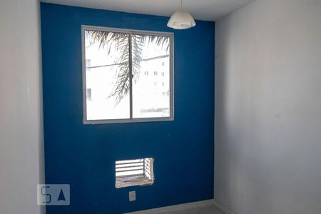 Quarto 1 de apartamento para alugar com 2 quartos, 42m² em Vargem Pequena, Rio de Janeiro