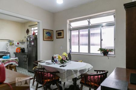 Apartamento para alugar com 98m², 2 quartos e sem vagaCozinha