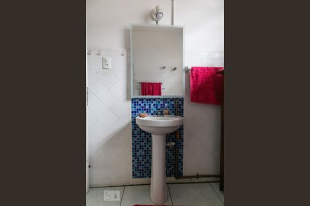 Apartamento para alugar com 98m², 2 quartos e sem vagaBanheiro