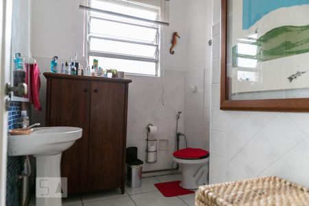 Apartamento para alugar com 98m², 2 quartos e sem vagaBanheiro