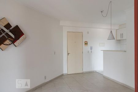 Sala de apartamento para alugar com 2 quartos, 50m² em São João Clímaco, São Paulo