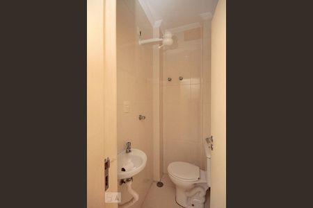 Apartamento para alugar com 240m², 3 quartos e 1 vagaBanheiro de Serviço