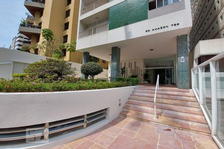 Apartamento para alugar com 240m², 3 quartos e 1 vagaÁrea Comum