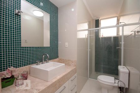 Banheiro de apartamento para alugar com 3 quartos, 240m² em Santa Cecília, São Paulo