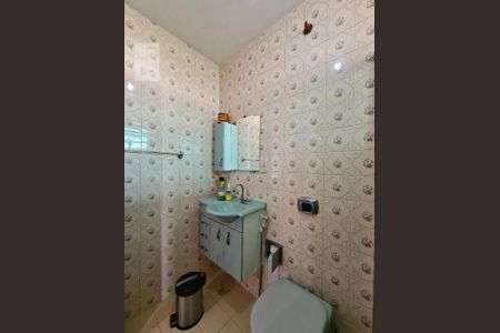 Casa à venda com 150m², 3 quartos e sem vagaBanheiro da Suíte