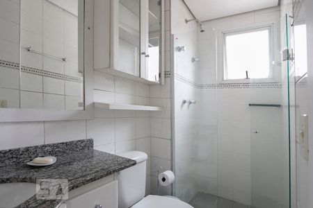 Banheiro de apartamento para alugar com 1 quarto, 37m² em Jardim Paulista, São Paulo