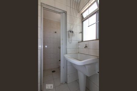 Studio para alugar com 80m², 3 quartos e 1 vaga Studio para alugar com 80m², 3 quartos e 1 vagaLavanderia