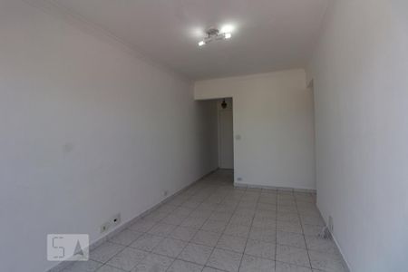 Sala de kitnet/studio para alugar com 3 quartos, 80m² em Alto do Pari, São Paulo