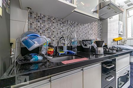 Apartamento à venda com 56m², 2 quartos e 1 vagaCozinha - Torneira