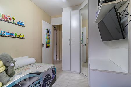 Quarto 1 de apartamento para alugar com 2 quartos, 56m² em Taquara, Rio de Janeiro