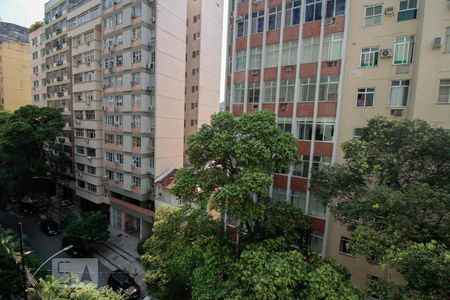 Vista  de apartamento para alugar com 2 quartos, 62m² em Copacabana, Rio de Janeiro