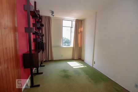 Sala de apartamento para alugar com 2 quartos, 62m² em Copacabana, Rio de Janeiro