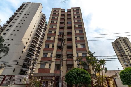 Apartamento para alugar com 63m², 2 quartos e 2 vagasFachada