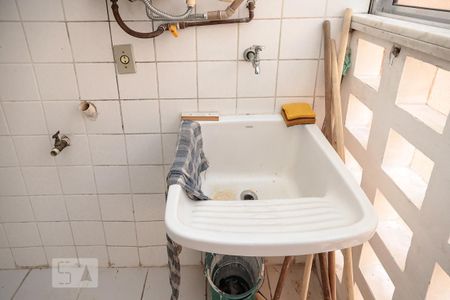 Apartamento à venda com 89m², 3 quartos e 1 vagaÁrea de Serviço