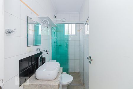 Banheiro - Suíte 1 de apartamento para alugar com 3 quartos, 140m² em Alto da Lapa, São Paulo