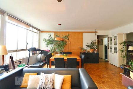 Apartamento à venda com 130m², 3 quartos e 1 vaga Apartamento à venda com 130m², 3 quartos e 1 vagaSala