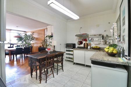 Apartamento à venda com 130m², 3 quartos e 1 vaga Apartamento à venda com 130m², 3 quartos e 1 vagaCozinha