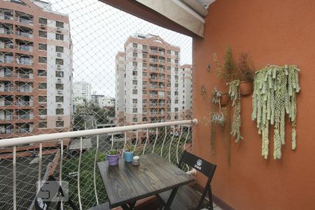 VARANDA de apartamento à venda com 2 quartos, 75m² em Cristo Redentor, Porto Alegre