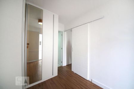 Apartamento à venda com 37m², 1 quarto e sem vagaQuarto