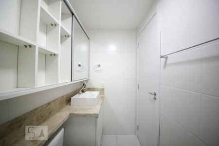 Apartamento à venda com 37m², 1 quarto e sem vagaBanheiro 