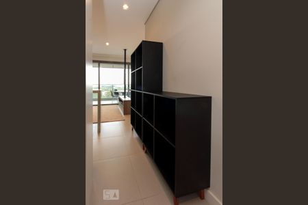 Entrada de apartamento para alugar com 1 quarto, 46m² em Pinheiros, São Paulo