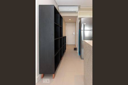 Cozinha de apartamento para alugar com 1 quarto, 46m² em Pinheiros, São Paulo