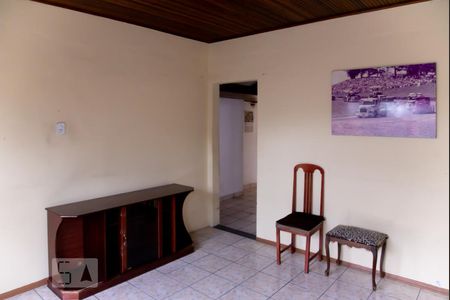 Casa 1 - Sala de casa para alugar com 5 quartos, 180m² em Vila Guilhermina, São Paulo