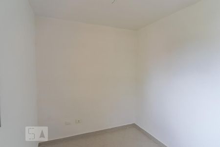 Quarto 1 de apartamento para alugar com 2 quartos, 42m² em Vila Granada, São Paulo