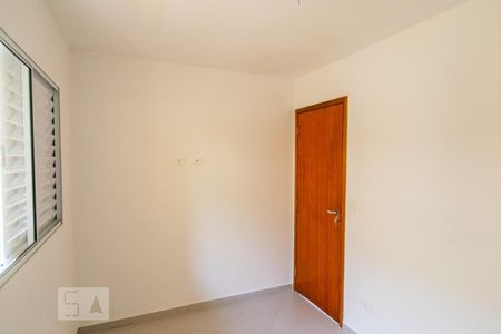 Quarto 2 de apartamento para alugar com 2 quartos, 42m² em Vila Granada, São Paulo
