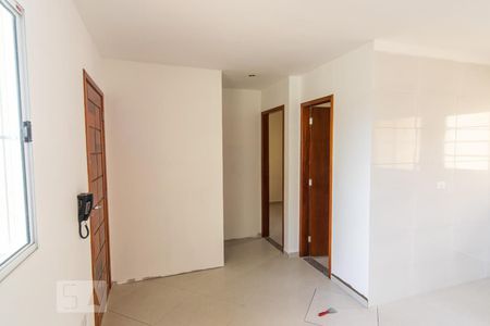 Sala de apartamento para alugar com 2 quartos, 42m² em Vila Granada, São Paulo