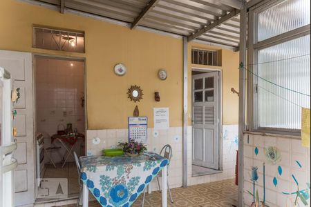 Casa para alugar com 70m², 3 quartos e sem vagaÁrea de Serviço