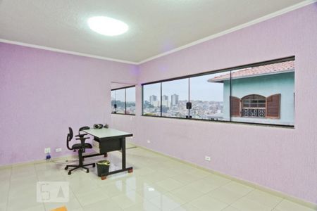 Casa à venda com 300m², 4 quartos e 4 vagas Casa à venda com 300m², 4 quartos e 4 vagasEdícula