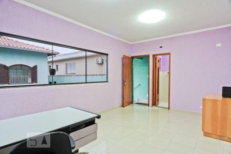 Casa à venda com 300m², 4 quartos e 4 vagas Casa à venda com 300m², 4 quartos e 4 vagasEdícula