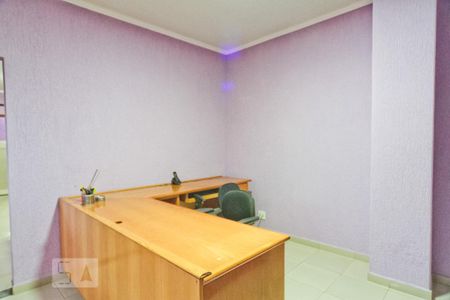 Casa à venda com 300m², 4 quartos e 4 vagas Casa à venda com 300m², 4 quartos e 4 vagasEdícula