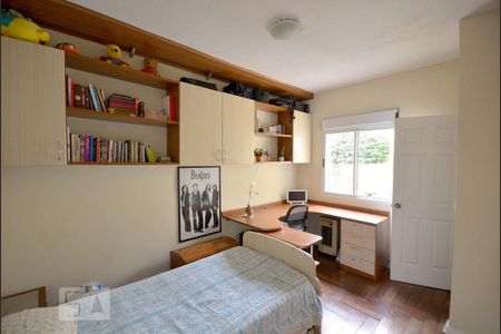 Casa à venda com 300m², 4 quartos e 4 vagasQuarto 4