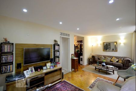 Sala de casa à venda com 4 quartos, 300m² em Vila Monumento, São Paulo