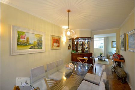 Sala de Jantar de casa à venda com 4 quartos, 300m² em Vila Monumento, São Paulo