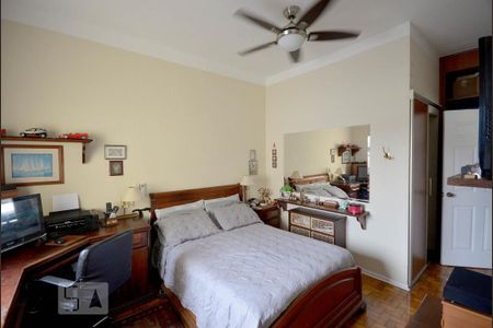 Casa à venda com 300m², 4 quartos e 4 vagasQuarto 1