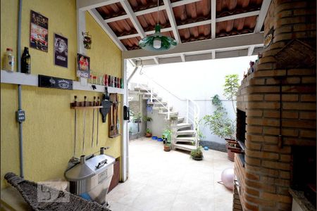 Casa à venda com 300m², 4 quartos e 4 vagasArea Externa