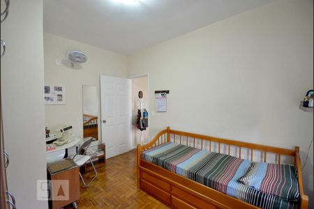 Casa à venda com 300m², 4 quartos e 4 vagasQuarto 2